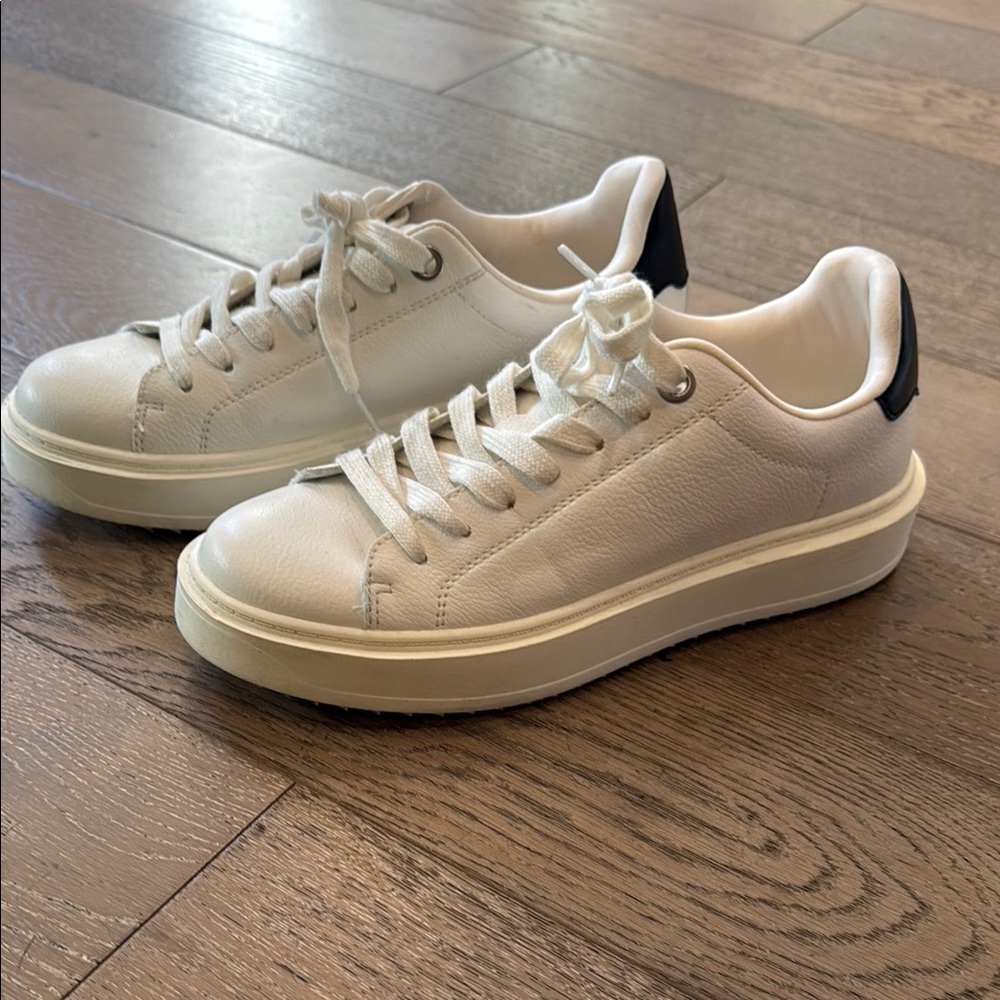 Steve Madden Women’s White Leather Catcher Platform Sneakers Size 7.5